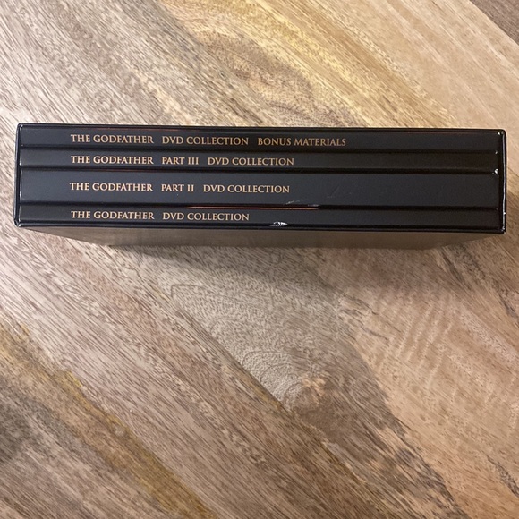 The Godfather Trilogy DVD Collection - Picture 5 of 11